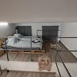 Headroom Apartment