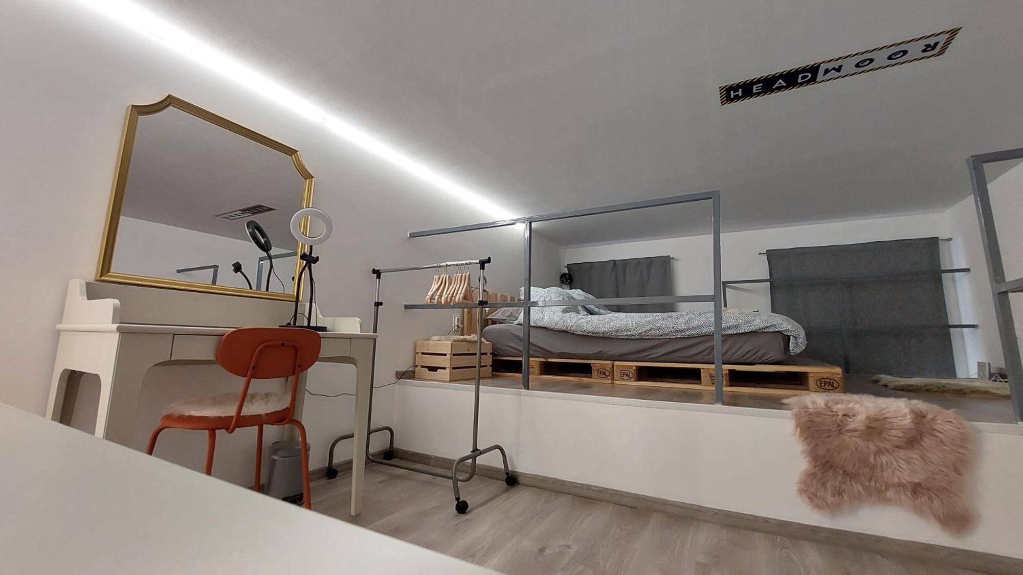 Apartment Headroom