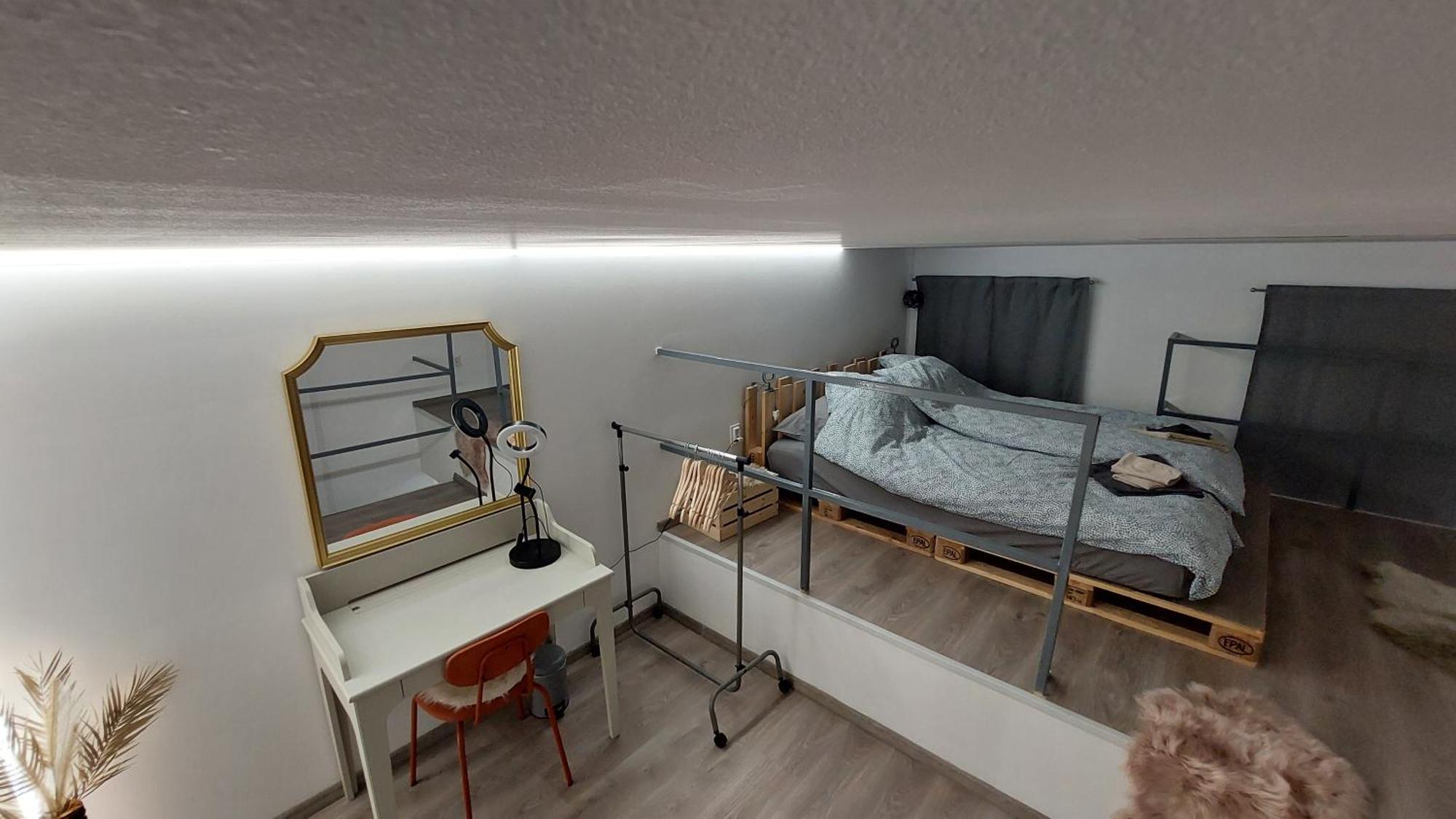 Headroom Budapest