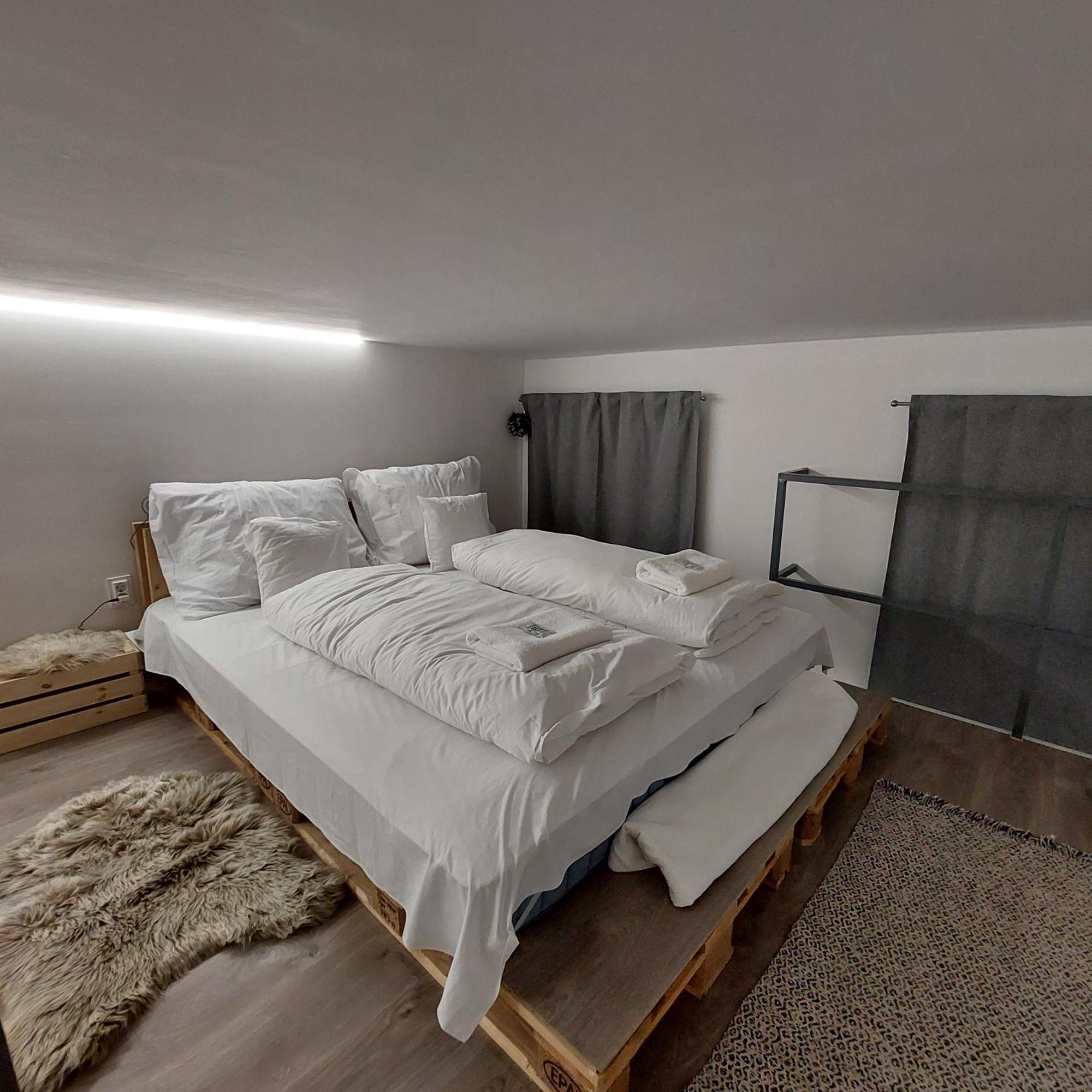 Headroom Apartment Budapest